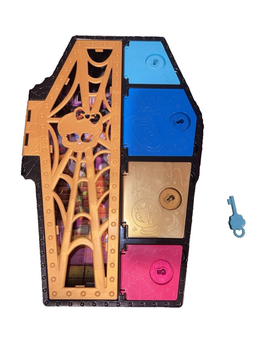Monster High Skulltimate Secrets Fashion Doll Locker Playset Cleo DeNile NO Doll